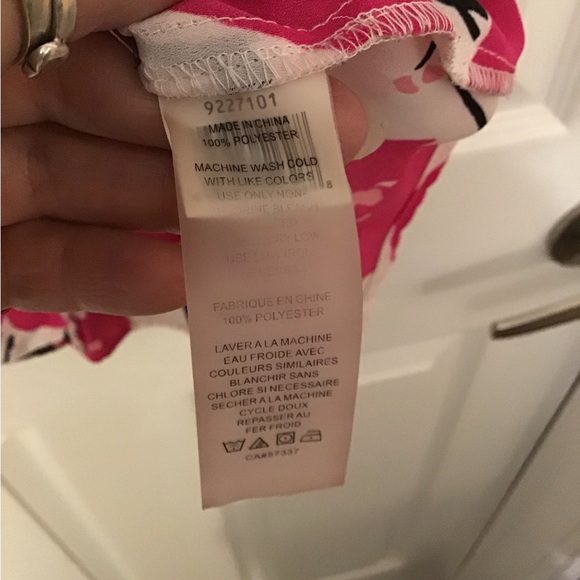 Plus Size Vince Camuto Tunic Blouse - Picture 4 of 4